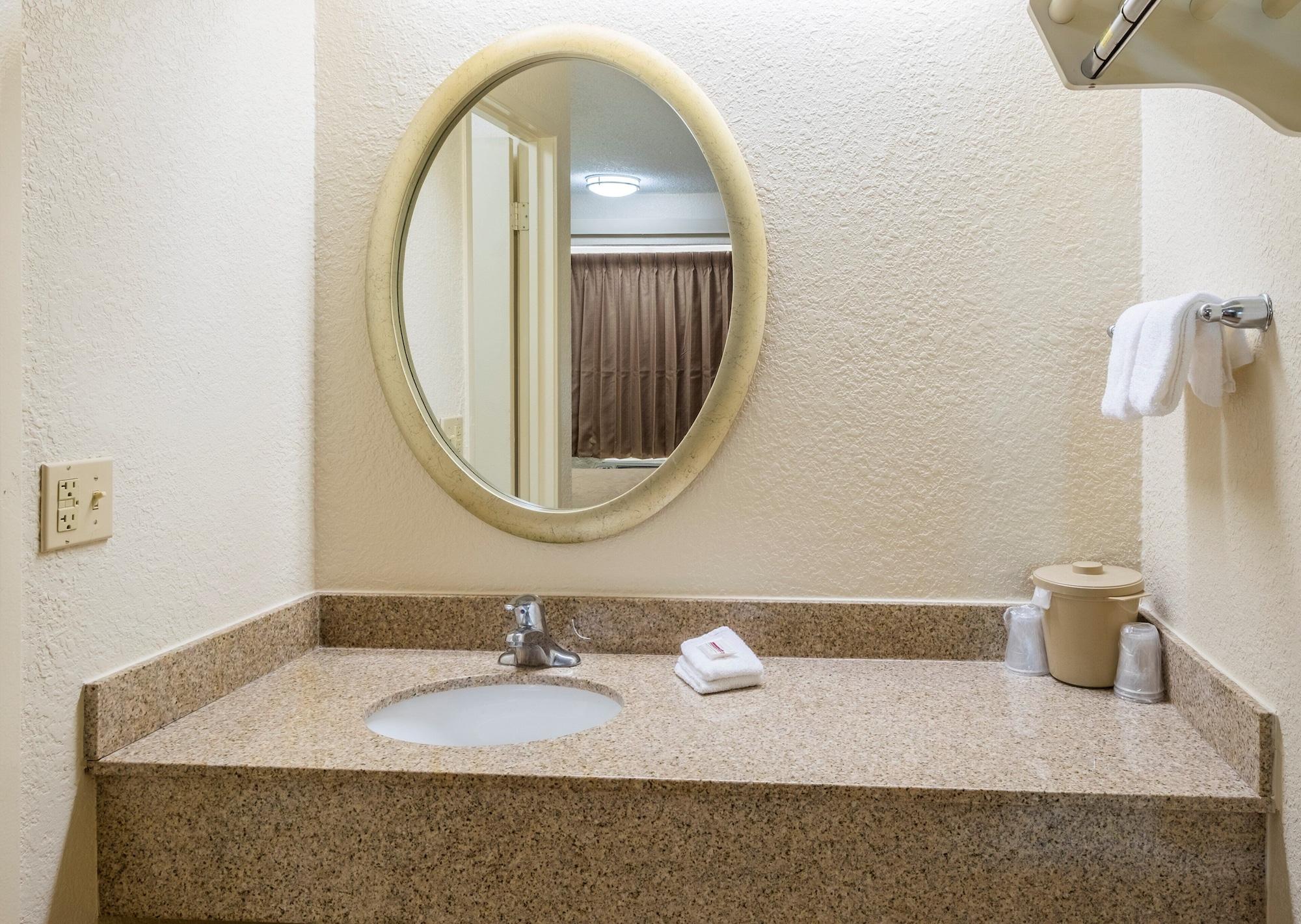 Red Roof Inn Jacksonville Airport Экстерьер фото